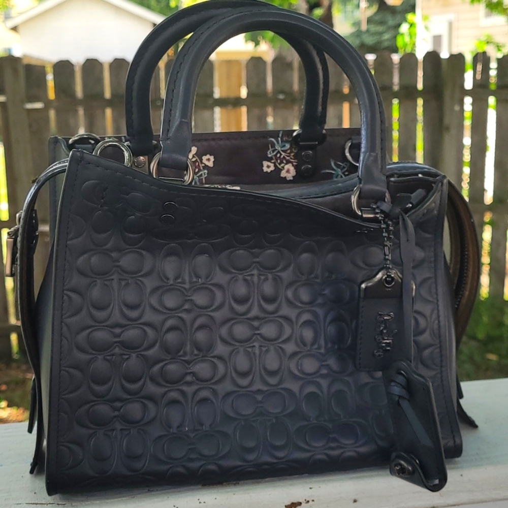 Coach rogue signature embossed 25 -navy